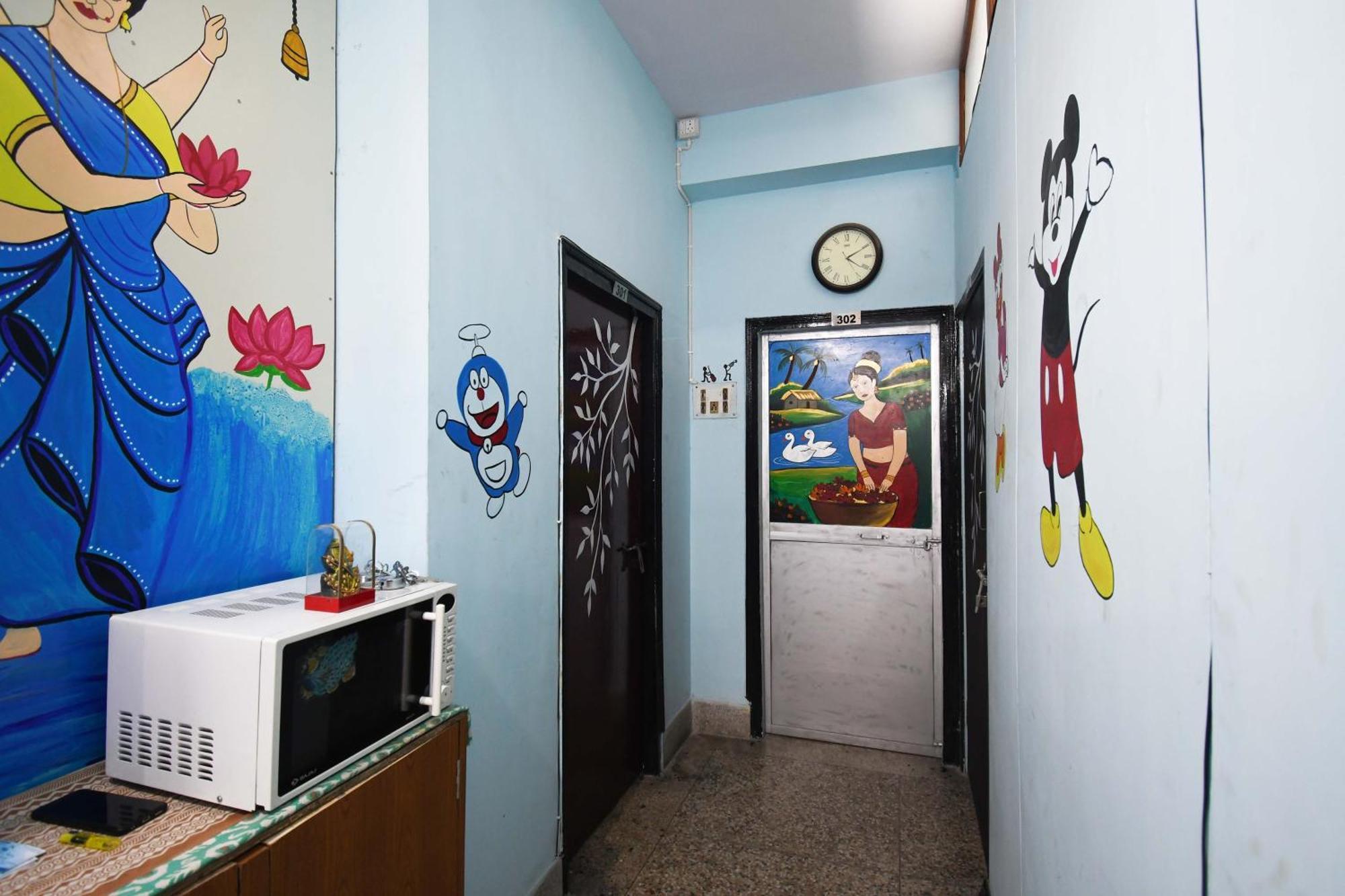 Hotel O Blue Cherry Guest House Калькутта Экстерьер фото